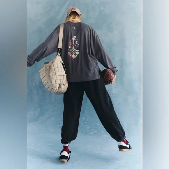 ▪️NWT Free People Movement Hustle Logo Layer - Picture 4 of 9